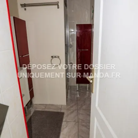 Image 4 - 100 Rue de la République, 76000 Rouen, France - Apartment for rent
