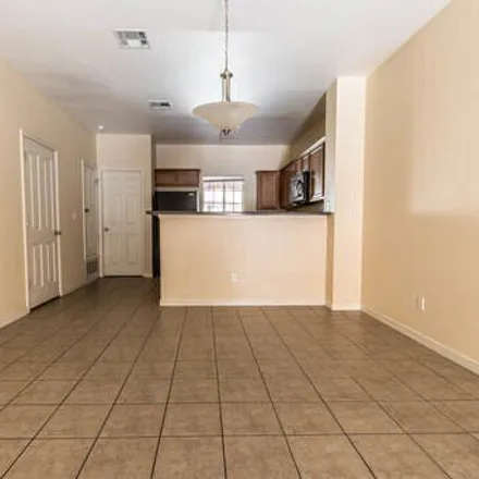 Image 5 - unnamed road, El Paso, TX 79935, USA - House for rent