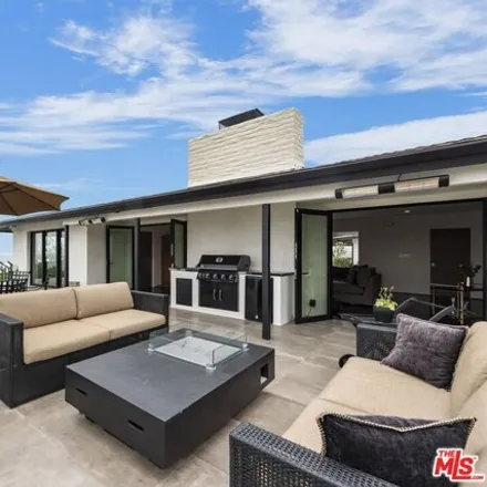 Image 3 - 17534 Revello Drive, Los Angeles, CA 90272, USA - House for rent