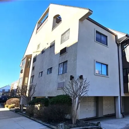 Buy this 3 bed townhouse on 625 Shore Road in City of Long Beach, NY 11561