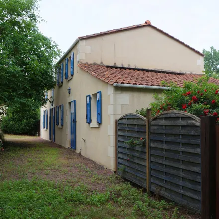 Buy this 3 bed house on Route de Mouilleron en Pareds in 85390 Cheffois, France