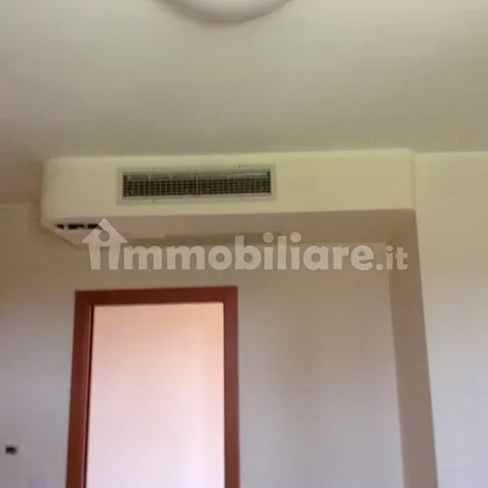 Image 2 - Via Massimo D'Antona, 72100 Brindisi BR, Italy - Apartment for rent