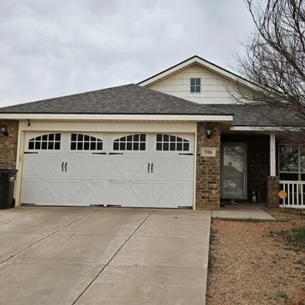 Rent this 3 bed house on 952 Mays Drive in Midland, TX 79706