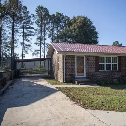 Rent this 3 bed house on 888 Mark Street Southwest in Cullman, AL 35055