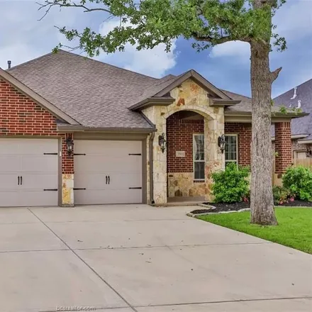 Rent this 3 bed house on 2513 Hailes Lane in College Station, TX 77845