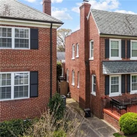 Buy this 3 bed house on 3927 Monument Avenue in Richmond, VA 23221