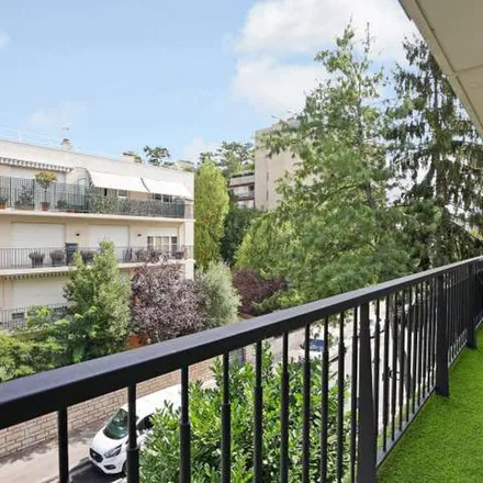 Image 3 - 95 Boulevard du Général Kœnig, 92200 Neuilly-sur-Seine, France - Apartment for rent