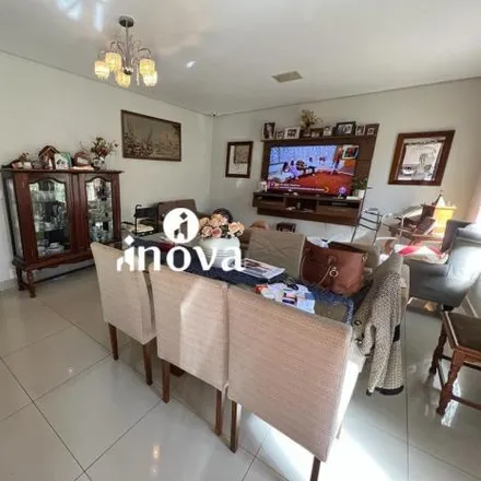 Buy this 4 bed house on Rua João Caetano in Fabrício, Uberaba - MG