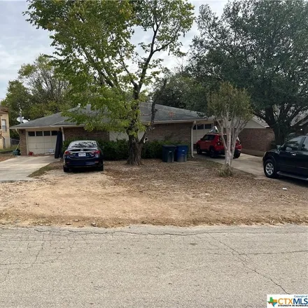 Image 1 - Twin Oaks Drive, Village Royal, New Braunfels, TX 78130, USA - Duplex for sale
