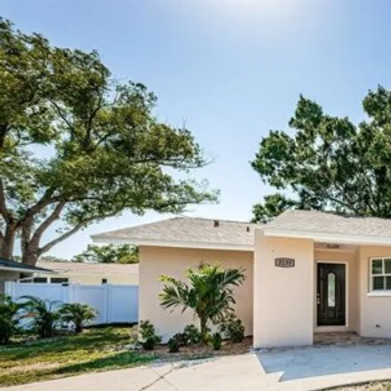 Image 1 - 3243 Spanish Moss Lane, Pinellas County, FL 34684, USA - House for sale