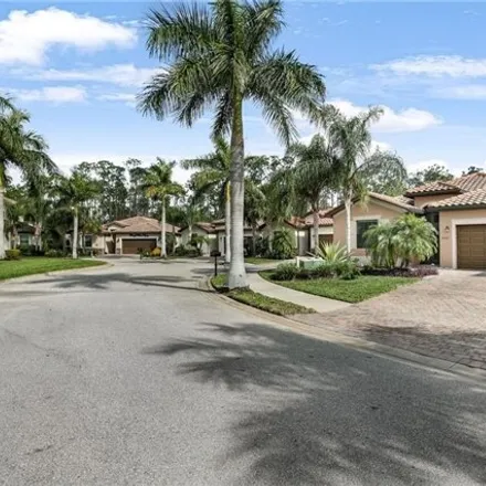 Image 2 - 9584 River Otter Drive, Fort Myers, FL 33912, USA - House for sale