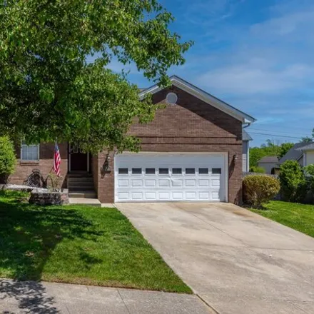 Buy this 3 bed house on 898 Orange Blossom Drive in Nicholasville, KY 40356