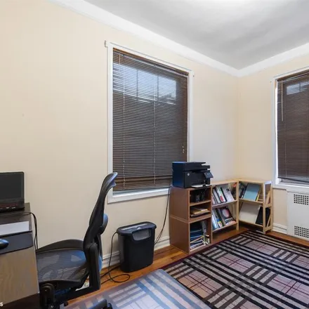 Image 7 - 112-50 78TH AVENUE 2J in Forest Hills - Apartment for sale