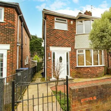 Buy this 3 bed duplex on Stevens Road in Doncaster, DN4 0LT