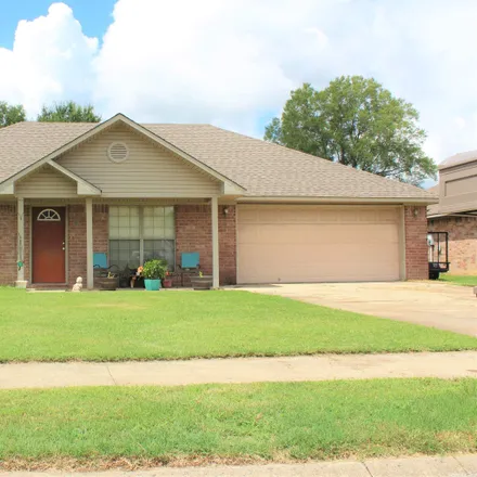 Buy this 3 bed house on 32 Blair Drive in Vilonia, AR 72173