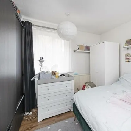 Image 4 - Bonner Primary School, Stainsbury Street, London, E2 0NF, United Kingdom - Apartment for sale
