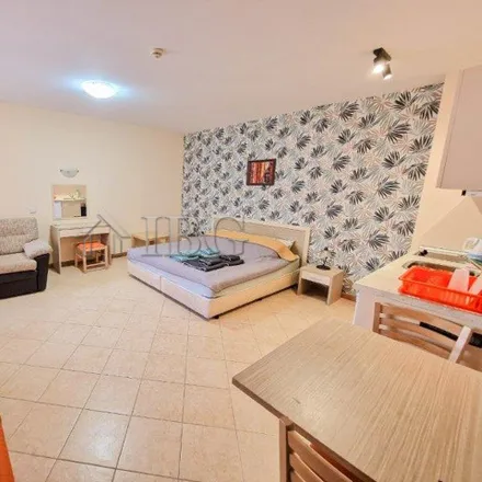 Image 4 - Bulgaria, Aleksandrovska 21, ЦГЧ, Burgas 8000 - Apartment for sale