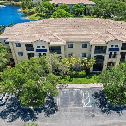 Buy this 1 bed condo on 2813 Grande Parkway in Palm Beach Gardens, FL 33410
