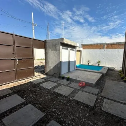 Buy this 3 bed house on Escultura de Cruz in Calle No Reelección, 62820 Yecapixtla