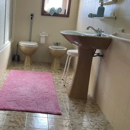 Rent this 3 bed house on Torreira in Aveiro, Portugal