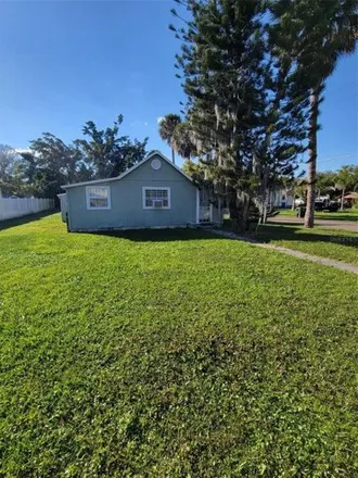 Buy this 3 bed house on 700 Kentucky Avenue in Saint Cloud, FL 34769
