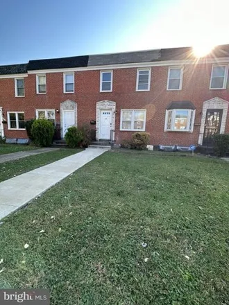 Image 1 - 767 Yale Avenue, Baltimore, MD 21229, USA - House for sale