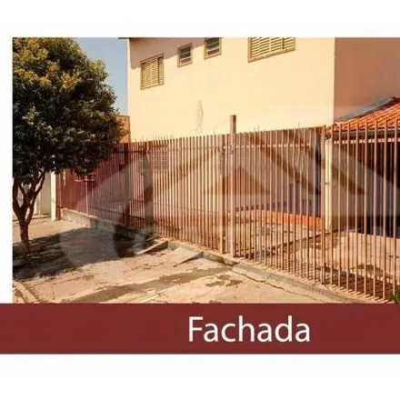 Buy this 3 bed house on Rua Miguel Couto in Parque Residencial Água Limpa 1, Bady Bassitt - SP