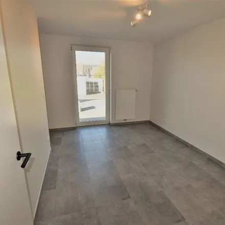Rent this 3 bed apartment on Burgemeester Claeysstraat 1D in 8730 Beernem, Belgium