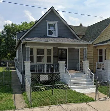Buy this 4 bed house on 127 East 104th Place in Chicago, IL 60628
