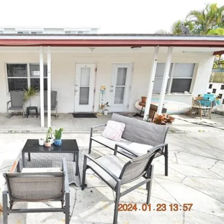 Image 2 - 176 Coral Avenue, Redington Shores, Pinellas County, FL 33708, USA - House for rent