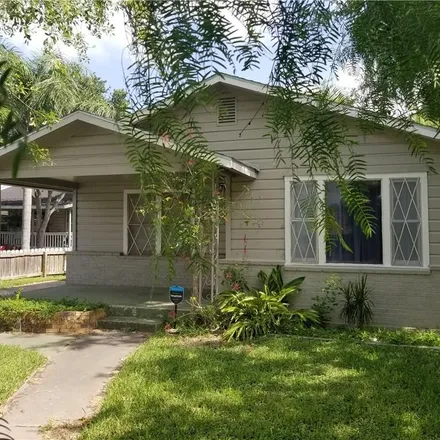 Rent this 4 bed house on 1117 East Nettie Avenue in Kingsville, TX 78363