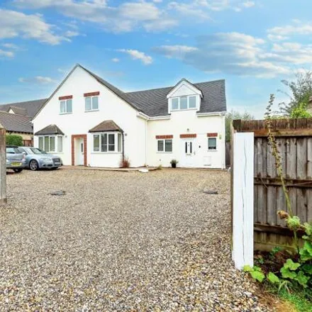 Buy this 8 bed house on Common Close in Common Road, North Leigh