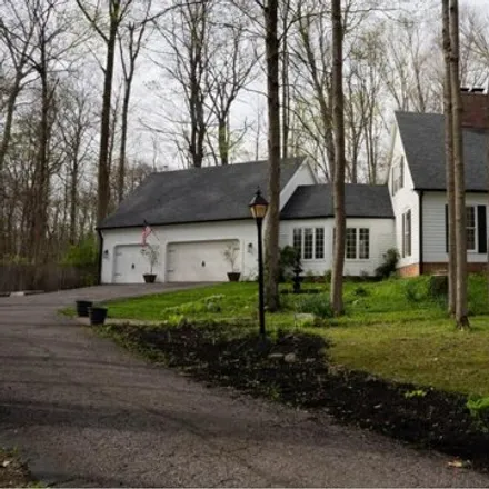 Buy this 4 bed house on 742 Sugarbush Ridge in Zionsville, IN 46077