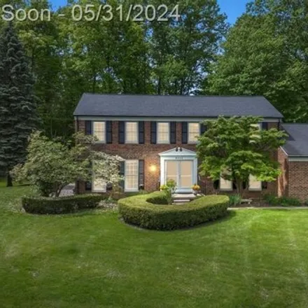 Buy this 5 bed house on Hardwoods Drive in Orchard Lake Village, West Bloomfield Township