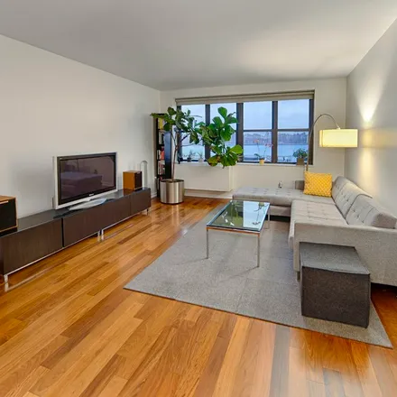 Image 9 - 58 Metropolitan Avenue, New York, NY 11249, USA - Apartment for rent