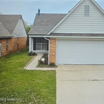 Buy this 2 bed house on 5482 Bradley Drive in Southaven, MS 38671