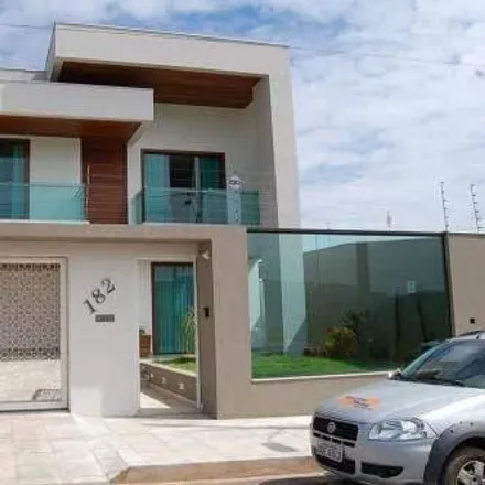 Buy this 3 bed house on Avenida Jesus Rodrigues Valente in Senador Melo Viana, Coronel Fabriciano - MG