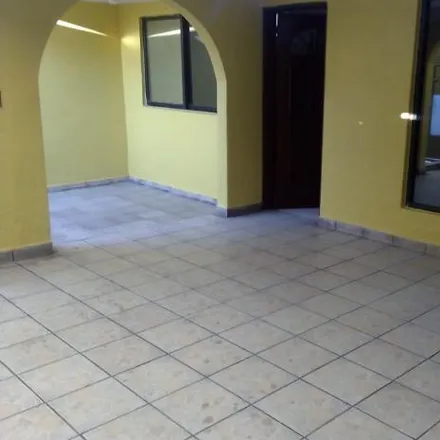 Rent this 4 bed house on Calle Xalcotán 19 in Venustiano Carranza, 15660 Mexico City