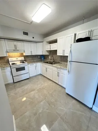 Rent this 2 bed condo on 4526 Washington Street in Hollywood, FL 33021