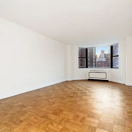 Rent this 1 bed apartment on 400 East 71st Street in New York, NY 10021
