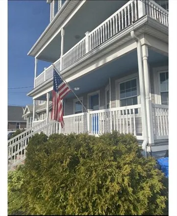 Image 2 - 876 Shirley Street, Winthrop Beach, Winthrop, MA 02152, USA - Condo for sale