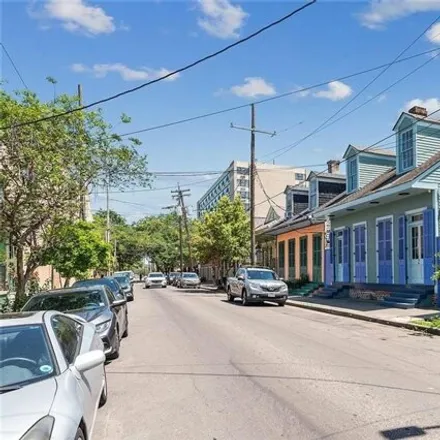 Image 3 - 2028 Royal Street, Faubourg Marigny, New Orleans, LA 70116, USA - House for sale