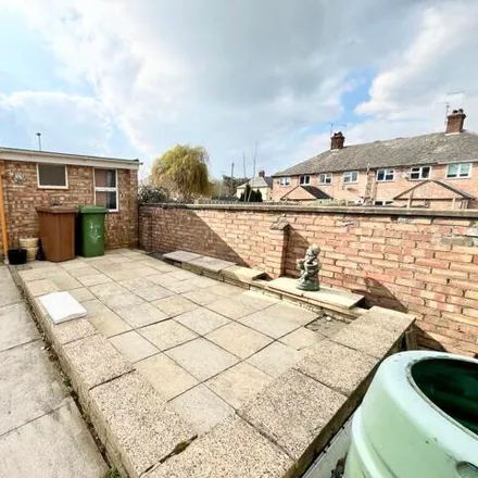 Image 3 - Peake Close, Peterborough, PE2 9JD, United Kingdom - Duplex for rent