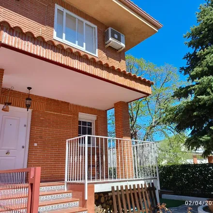 Rent this 6 bed apartment on Calle de Santiago Ramón y Cajal in 28670 Villaviciosa de Odón, Spain