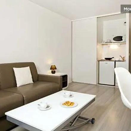 Image 4 - Les Estudines, Rue de Bagnolet, 75020 Paris, France - Apartment for rent