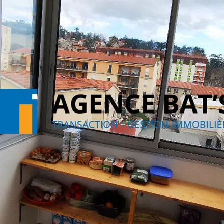 Rent this 2 bed apartment on 3 Place de l'Hôtel de Ville in 42000 Saint-Étienne, France