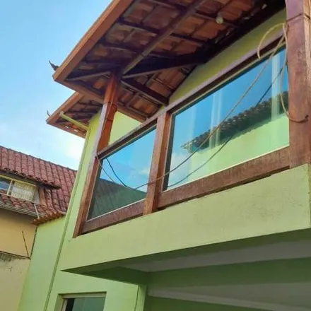 Buy this 4 bed house on Rua Paraopeba in Ressaca, Contagem - MG