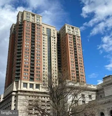 Rent this 3 bed condo on Water Street Garage in Custom House Avenue, Baltimore