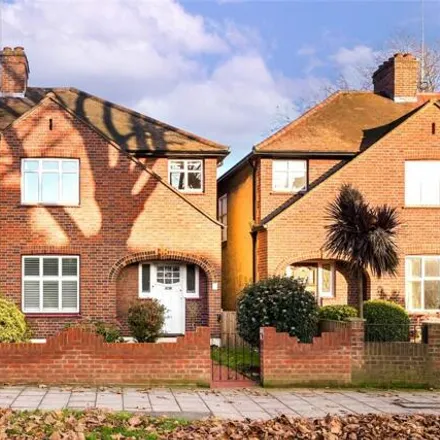 Image 1 - Station House, Spencer Road, Strand-on-the-Green, London, W4 3SL, United Kingdom - Duplex for sale