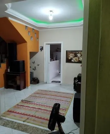 Buy this 3 bed house on Rua Sebastião Ferreira Diniz in Vila Antônio Augusto, Caçapava - SP